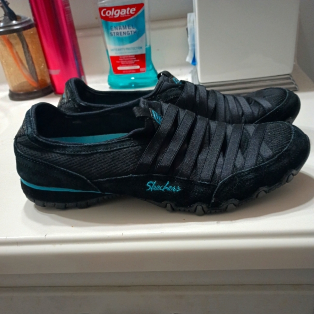 Women's Sketchers bike shoes size 10
